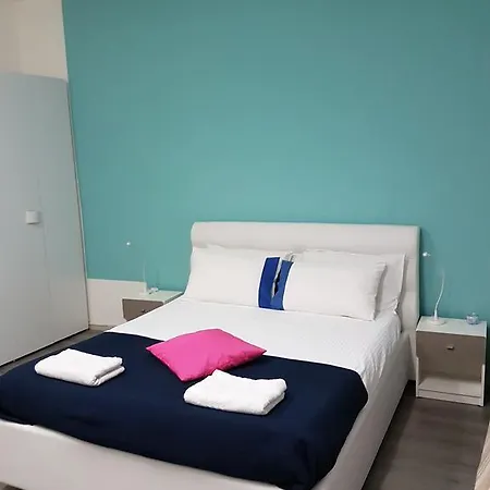 Porto Vecchio - Stazione Bed and breakfast Trieste