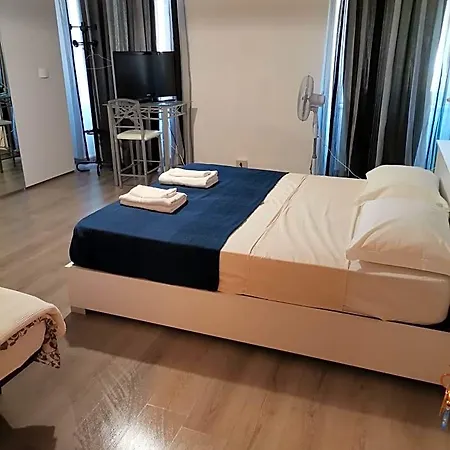 Porto Vecchio - Stazione 3*