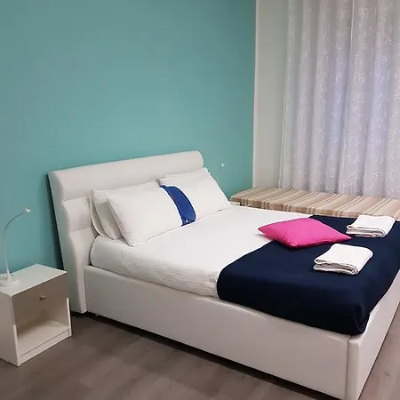 Porto Vecchio - Stazione 3* Trieste